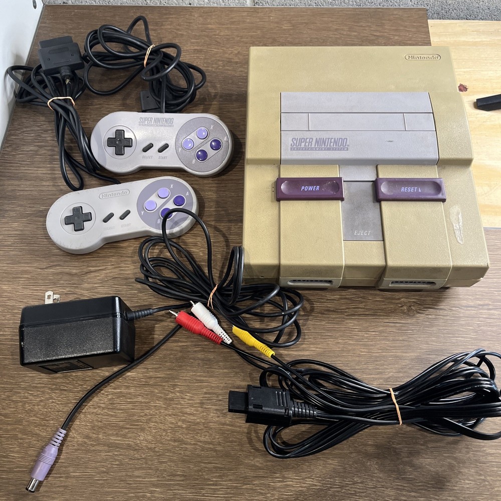 Super Nintendo SNES Game System Console SNS-001 Controllers Cords Tested Working