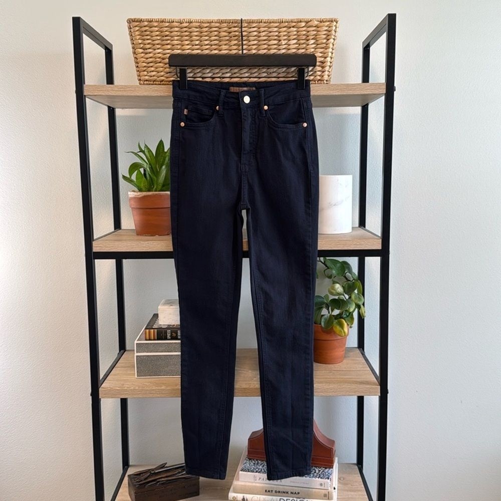 Judy Blue High-Waisted Tummy Control Black Skinny Jeans Size 26