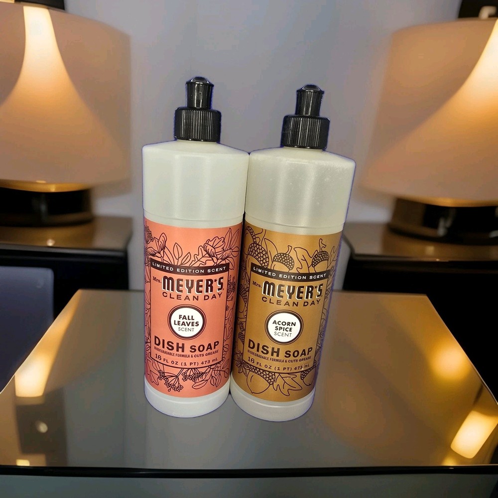 Mrs.Meyer's Dish Soap 2 Pack Limited Edition Fall Leaves & Acorn Spice 16oz New