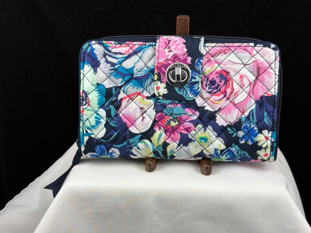 Vera Bradley Turnlock Wallet Ribbons Floral Blue Quilted Zip Around