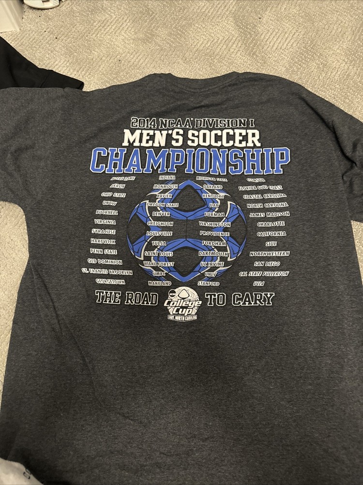 2014 NCAA Men's Soccer Championship Shirt Size Medium