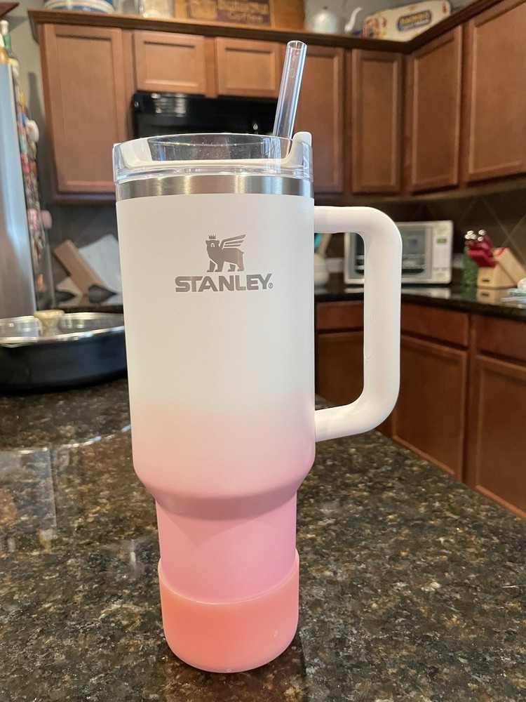 Custom Stanley 40oz Pink & White Ombre Quencher Cup with Base  