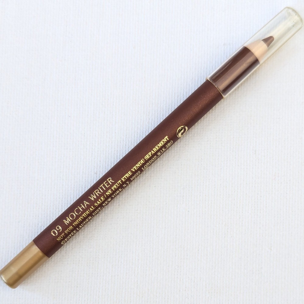 Estee Lauder 09 Mocha Writer Artist Lip Pencil Liner 4.5