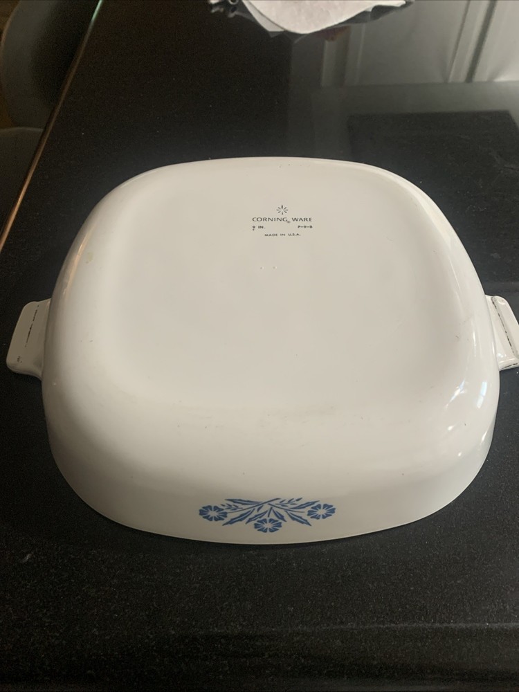 Vintage Corning Ware P-9-B Blue Cornflower 9 Inch Casserole Dish USA