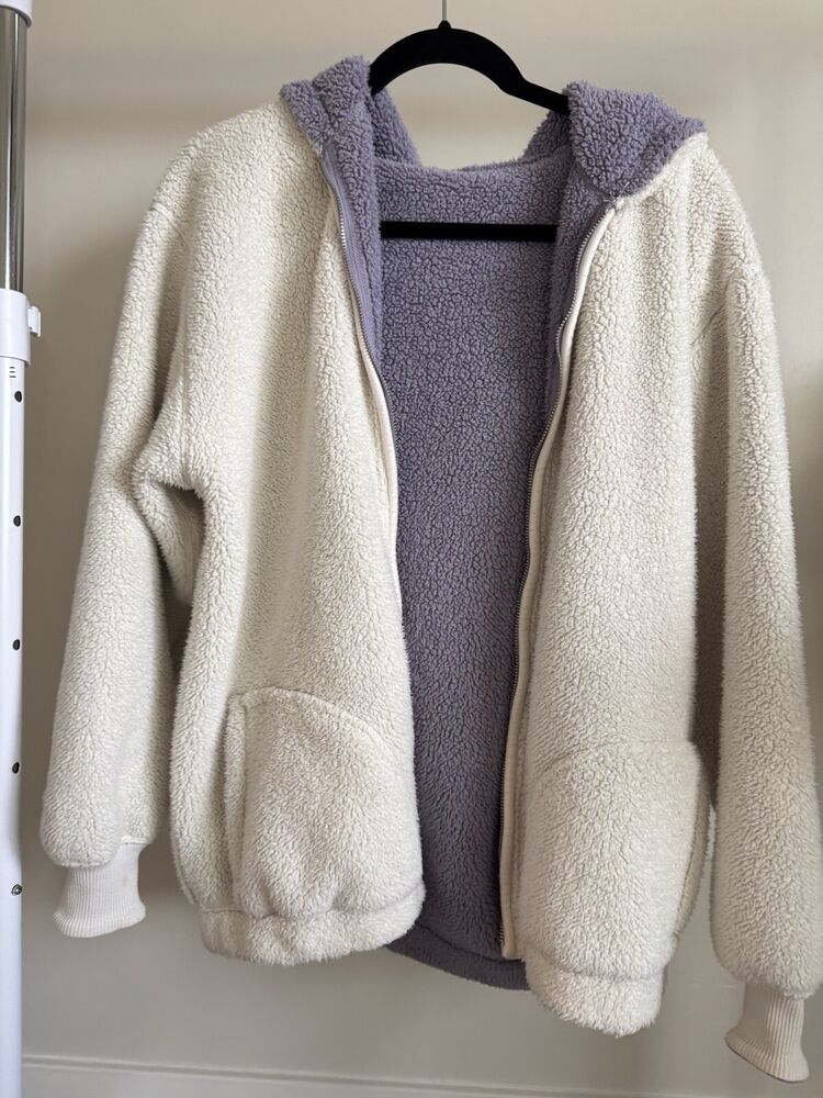 Hollister Sherpa Fleece Reversible Hoodie - Cream & Lavender - Size XS