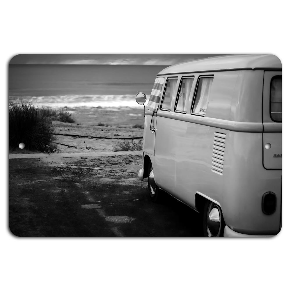 Vintage Adventure: Coastal Road Trip Dream