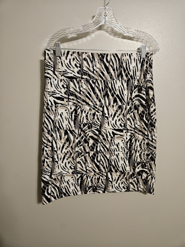 Alfani Womens Stretchy Animal Print Pencil Skirt in Black Beige White Size M