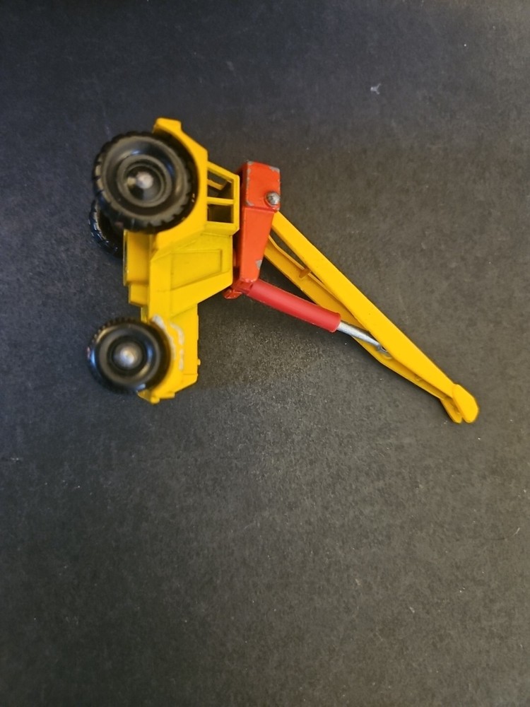 Vintage Matchbox Lesney England No. 11 Taylor Jumbo Crane Yellow