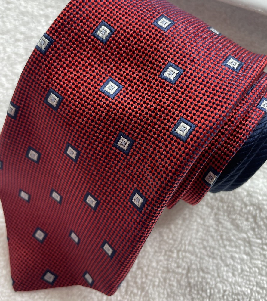 Roundtree & Yorke Trademark Slim Red Blue Foulard Silk Tie Patriotic USA 58”x3”