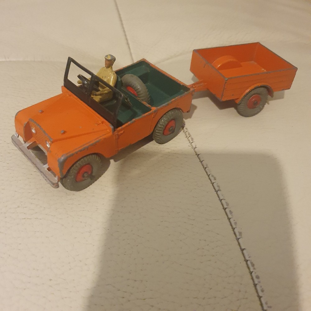 DINKY 340/341 LAND ROVER AND TRAILER - ORIGINAL VINTAGE UNBOXED MODEL