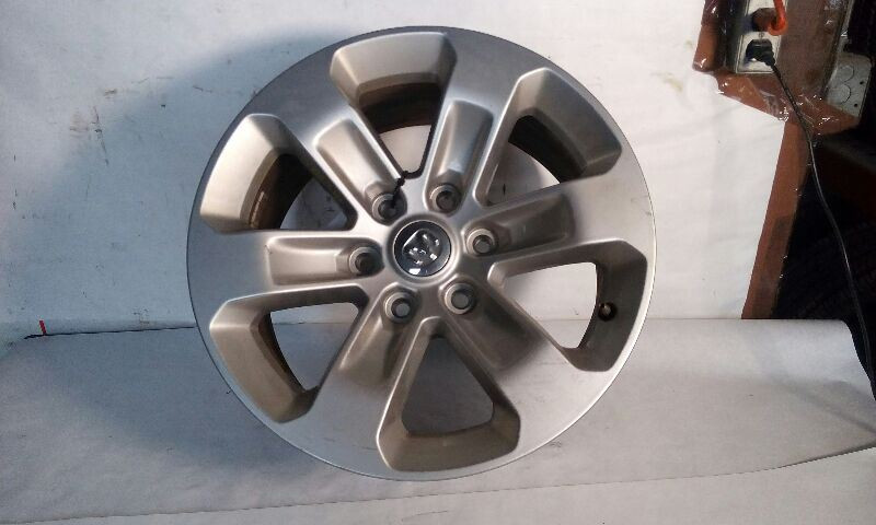 19-21 Dodge 1500 Pickup Wheel New Style 6 Lug Wheel 18x8 Aluminum