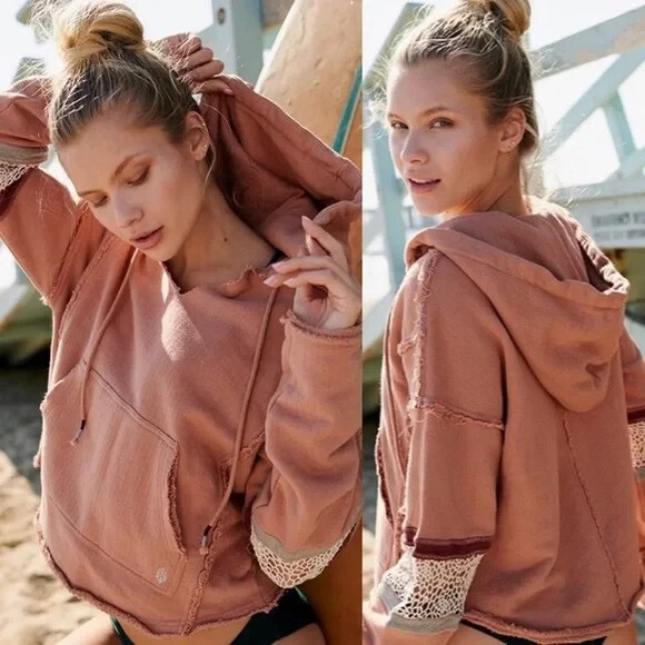 Sudadera con Capucha Free People Movement Atrapasueños Crochet Encaje Desert Dune Talla XS