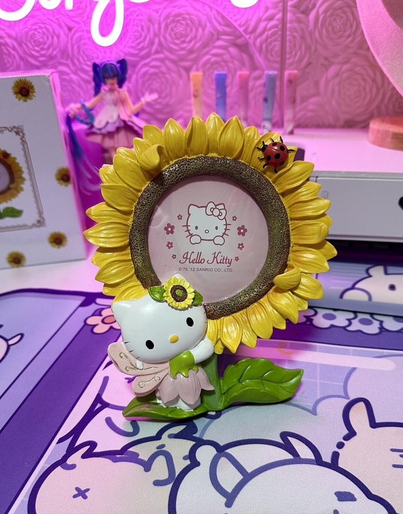 Vintage Hello Kitty Sunflower Photo Frame Rare Collectible