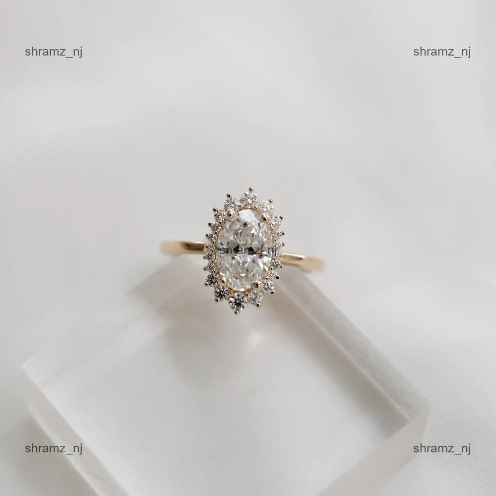 Elegant Bridal 1.40Ct Oval Cut DGLA Certified Natural Diamond Halo Ring 14K Gold