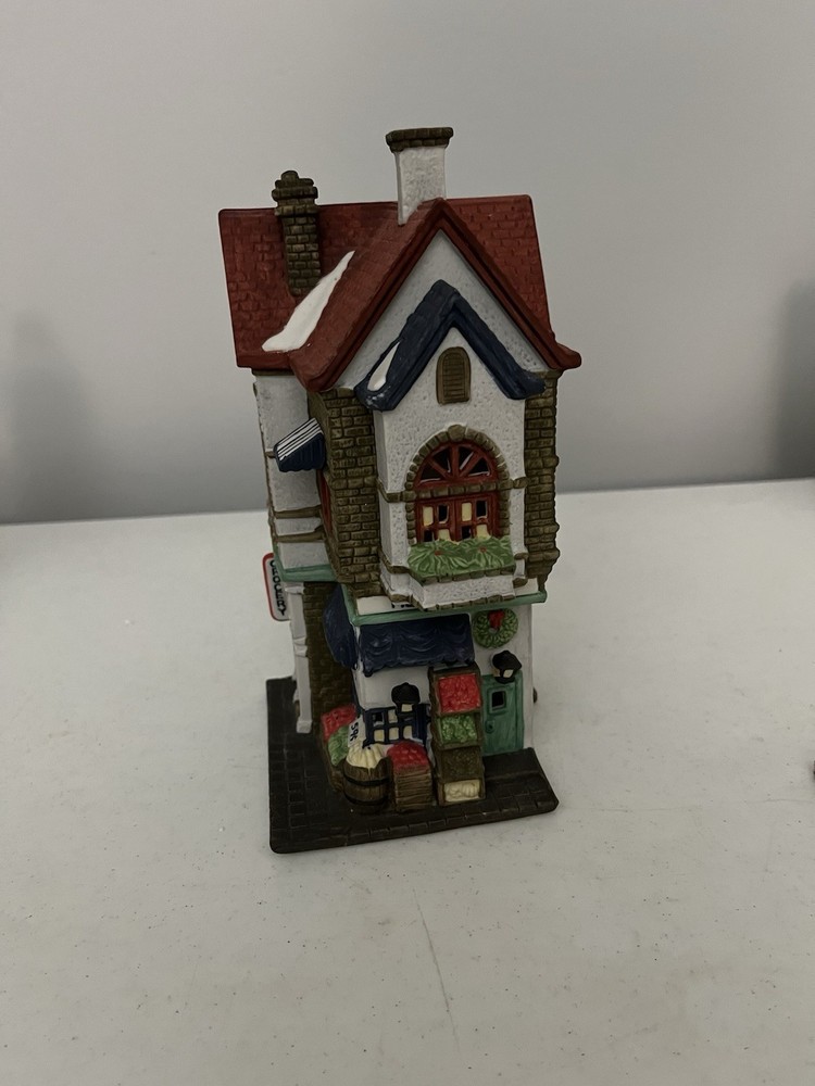 Dept 56 Corner Grocery Christmas in the City Series 1988 Hank's Market