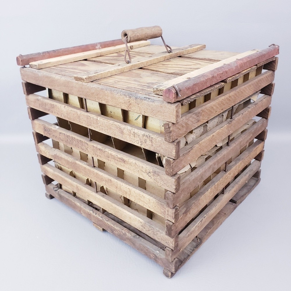Vintage Wood Egg crate Humpty Dumpty Cummer Mfg. Cadillac Michigan
