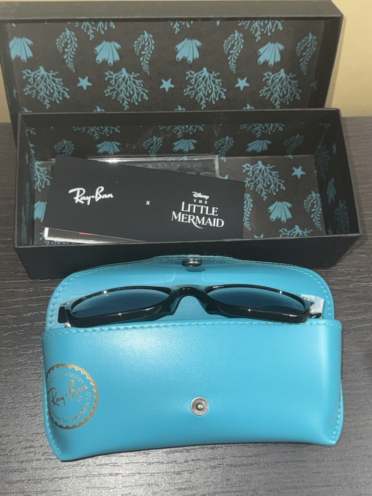 Ray Ban  NEW LIMITED EDITION Disney The Little Mermaid x  Wayfarer Sunglasses