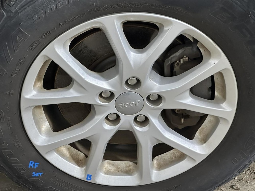 Wheel 17x7 Aluminum Silver Fits 14-18 CHEROKEE 2709649