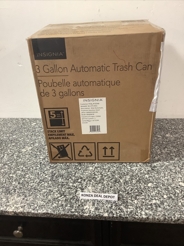 Insignia™ 3 Gal. Automatic Trash Can - Stainless steel (NS-ATC3SS1)