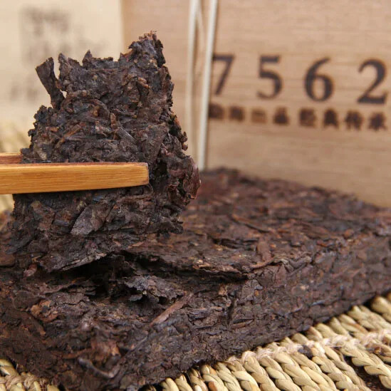 7562 Tea Brick Ripe Tea Yunnan Menghai Large Leaf Pu'er Tea Ripe Tea 250g/brick