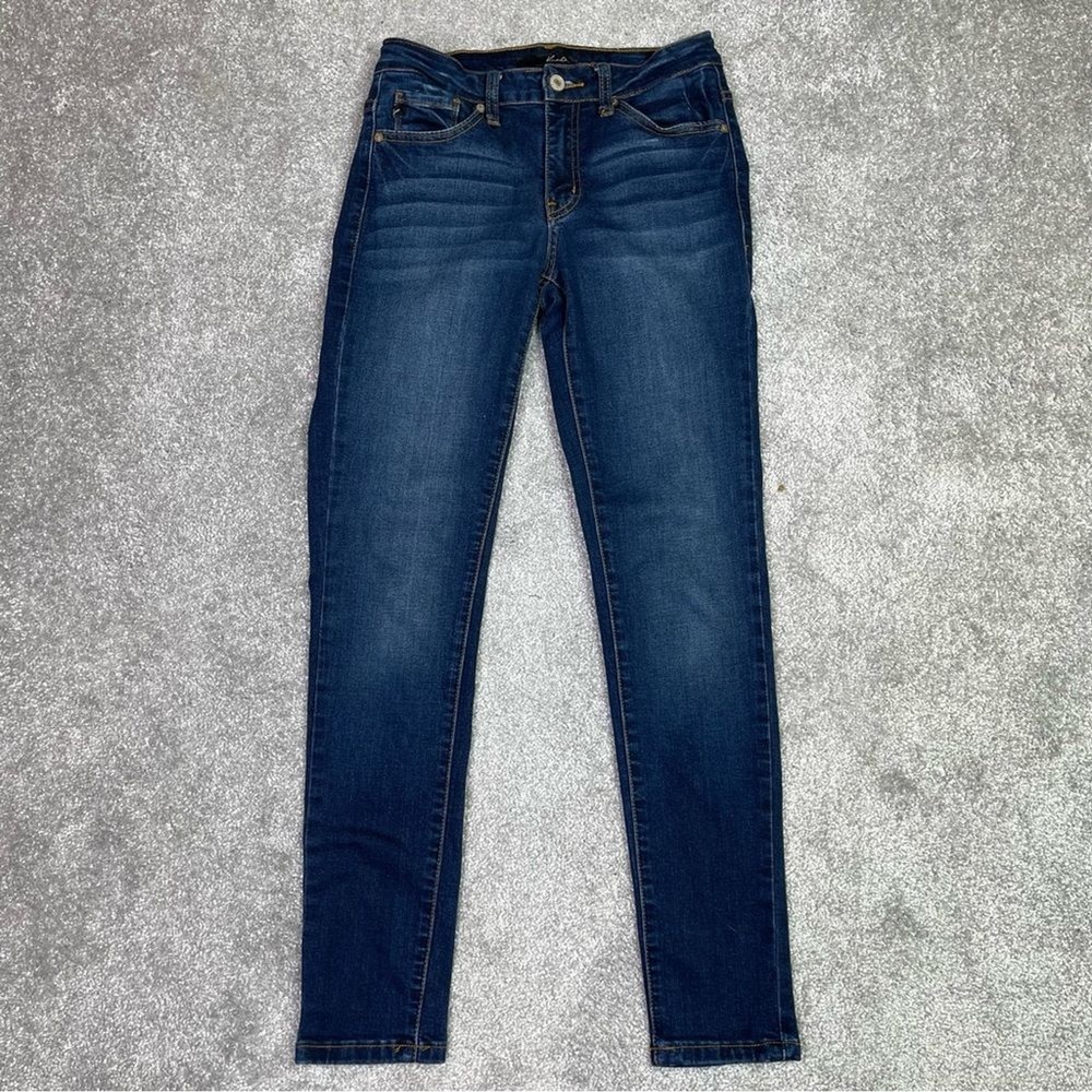 KanCan Jeans Women's 26 Blue Skinny Mid-Rise Dark Denim Stretch