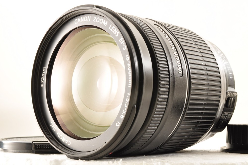 *Near Mint* Canon EF-S 18-200mm f/3.5-5.6 IS Wide Angle Telephoto Lens #3587