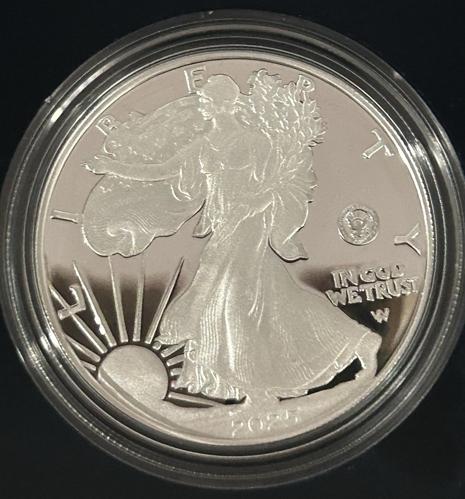 250th Anniversary United States Navy American Eagle One Ounce Silver Coin