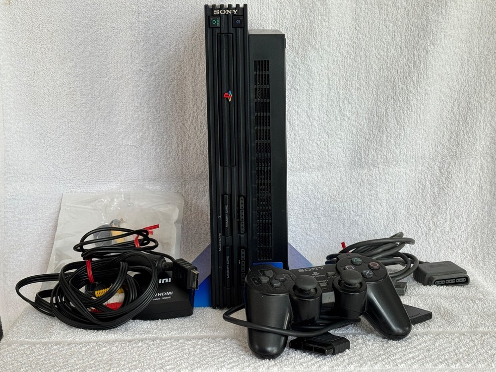 Sony PlayStation 2 Black Console SCPH-30001 with Original Design