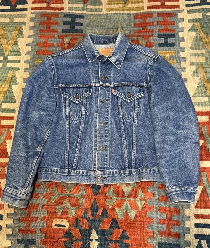 Vintage 1970s Levi’s 70505 0217 Type III Denim Trucker Jacket Size 44 70s VTG