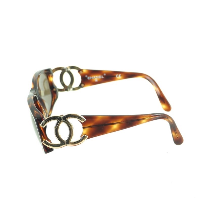 Vintage Chanel Tortoise Gold CC Logo 02461 91235 Sunglasses.