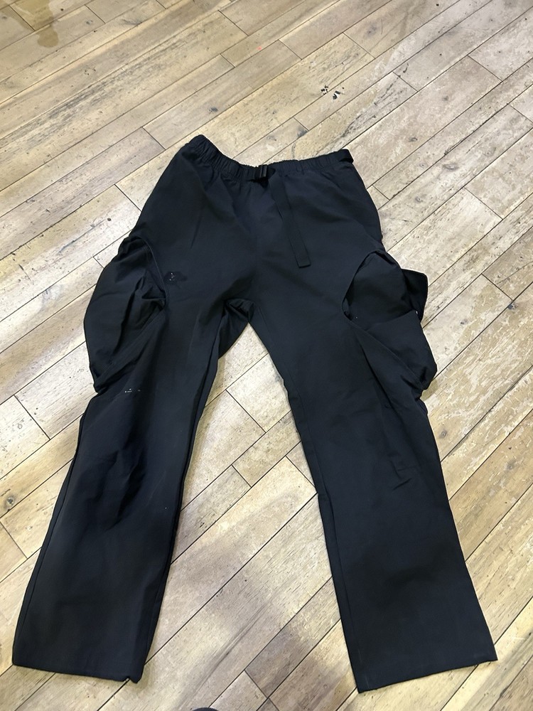 Size L - Adidas Adventure Premium Cargo Pants