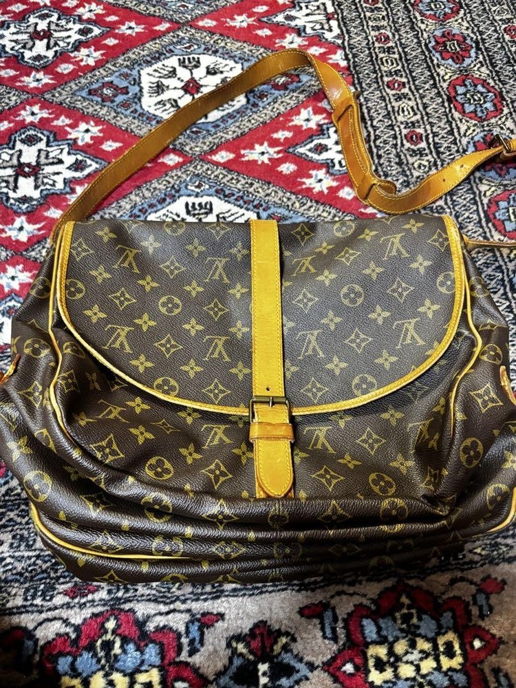 Louis Vuitton Monogram Saumur 35 Crossbody Shoulder Bag Vintage