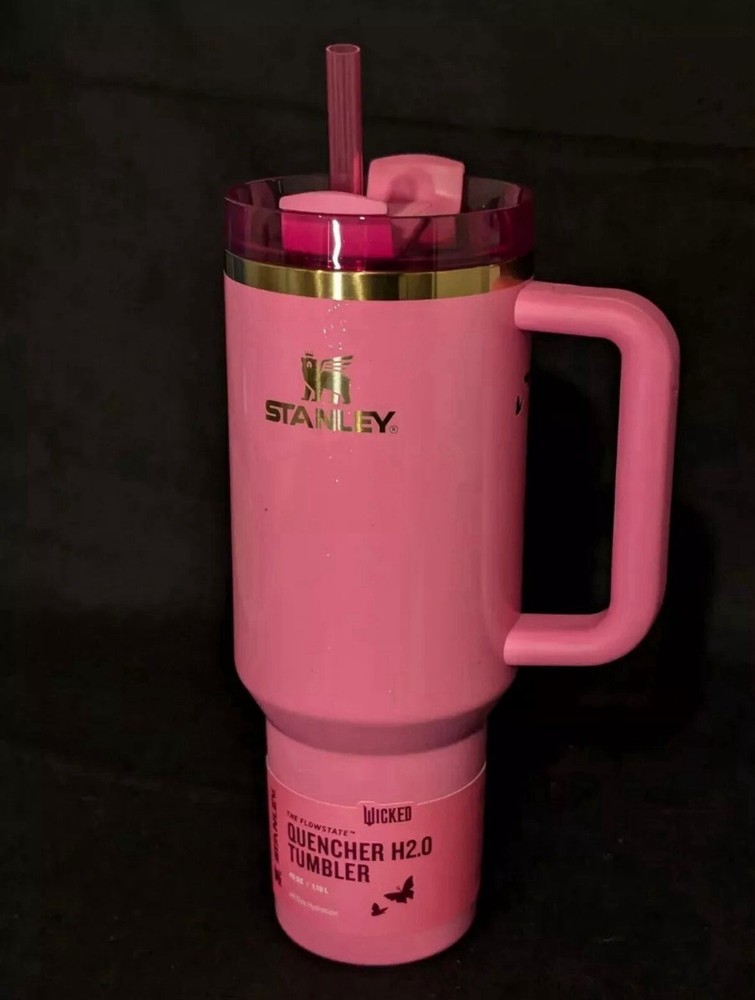STANLEY X WICKED PINK GLINDA 40 oz Tumbler Quencher H2.0 Target **** IN HAND ***