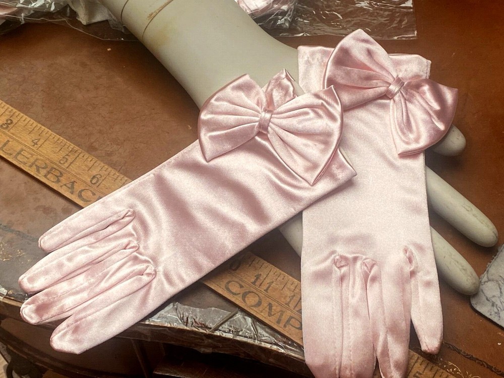 vintage gloves 1960s satin bow one size pink 1pair clearance sale overstock-image
