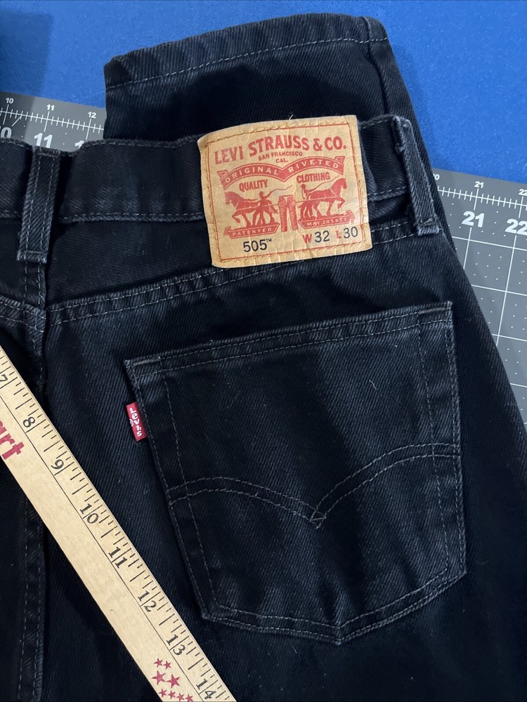Levi’s 505 Regular Fit Jeans Mens 32x30 Black 100% Cotton Denim
