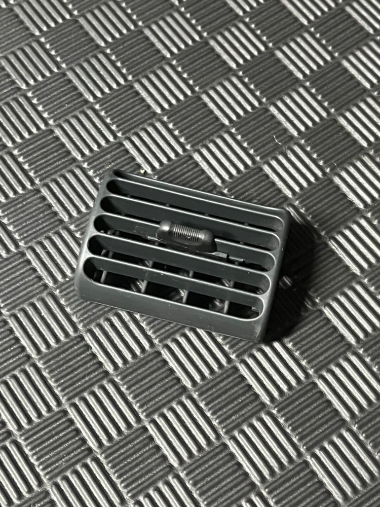 97 98 99 Camaro Dashboard A/C Air Vent Grille Bezel Outer OEM GM 10271263 Chevy