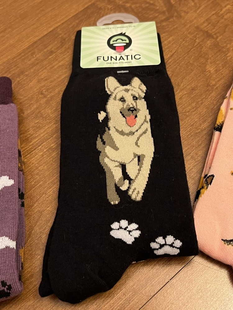 3-Pair NWT German Shepherd Dog Novelty Socks Pink Black Purple Women’s Unisex