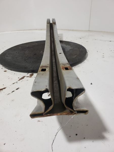 Front Bumper Reinforcement Fits 99-04 GRAND CHEROKEE 1081972