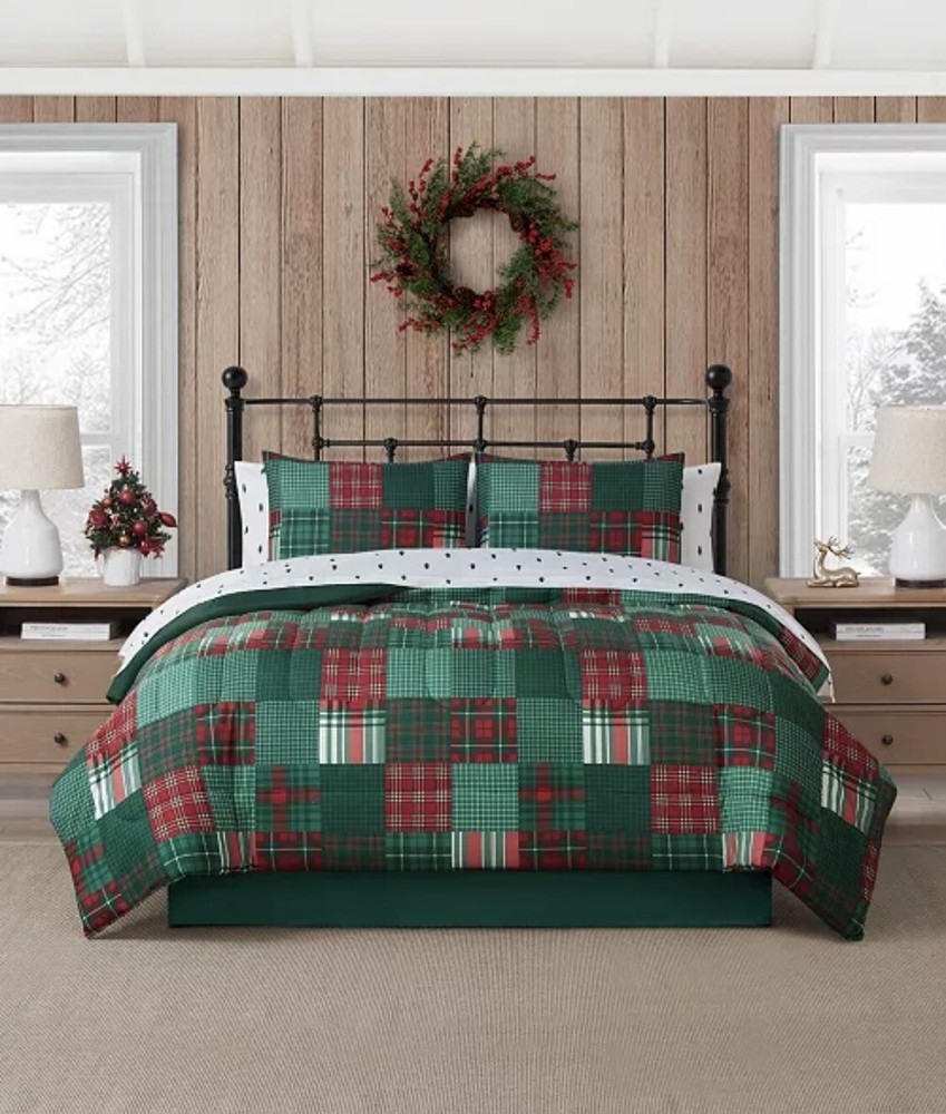 Holiday Patchwork 8-Pc. Comforter Set
