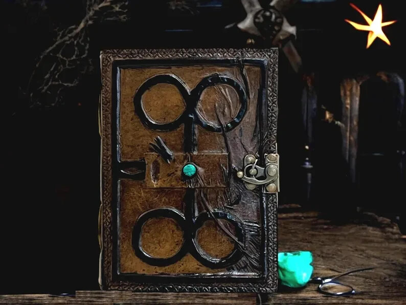 Darkhold Book of Damned Gothic Blank Spell Prop for Scarlet Witch Cosplay