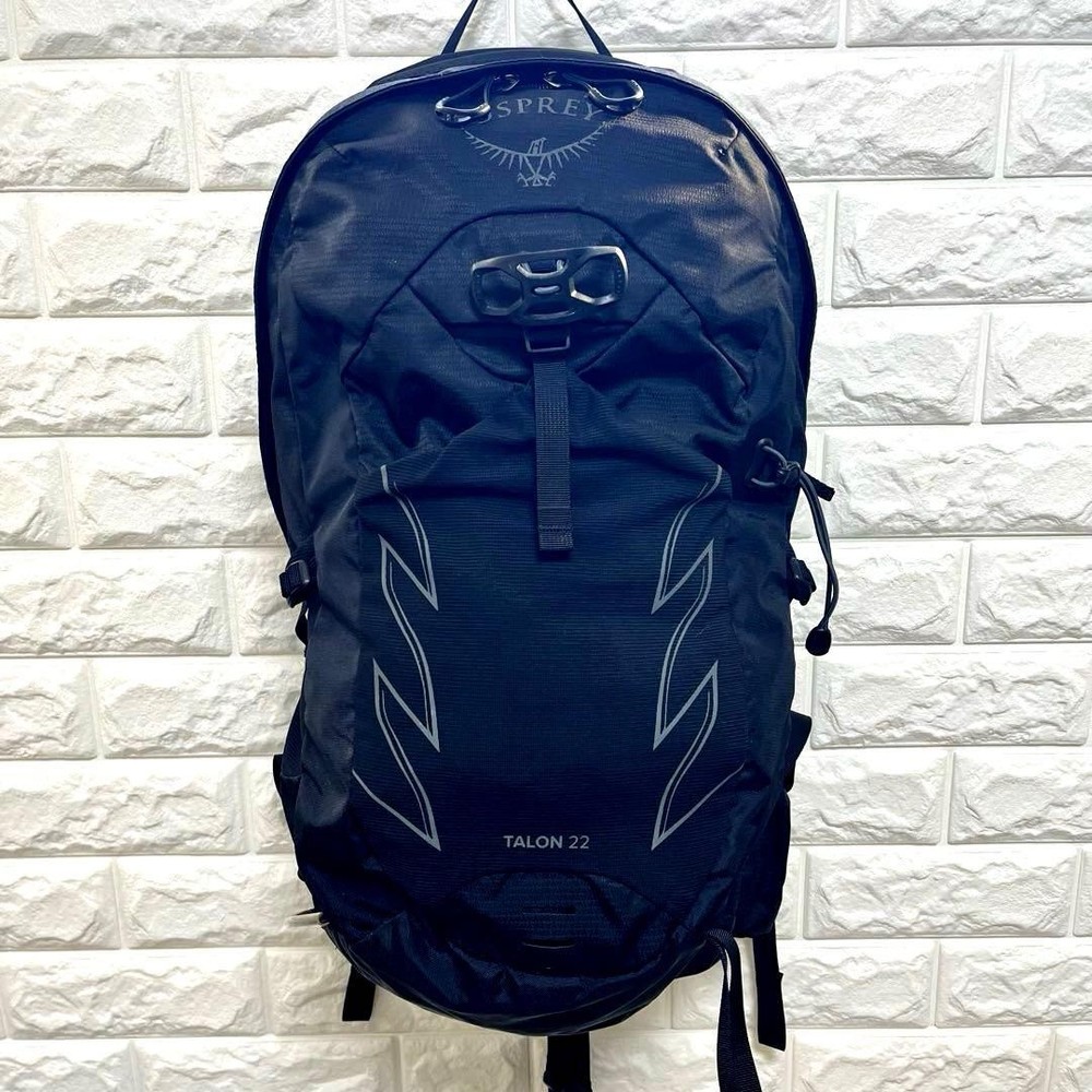 Osprey Talon 22 Hiking Backpack - 22L - Black - Used - Lightweight