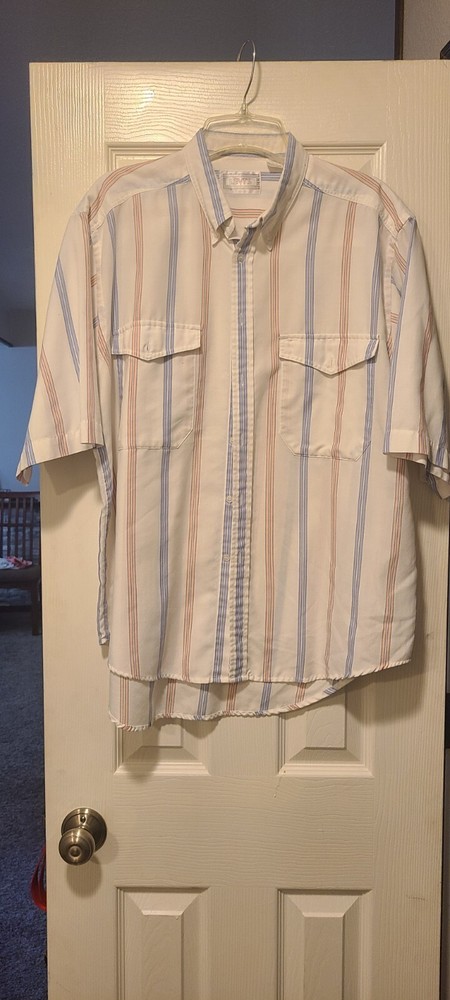 Vintage Levis Stripped short sleeve button up shirt Large