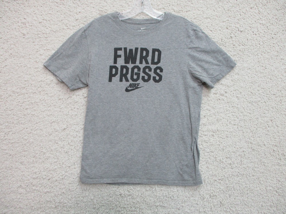 Nike Medium Gray Athletic Shirt for Men Running Gym Casual FWDR PRGSS