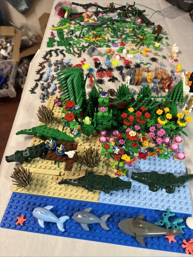 1000-Piece Lego Animal Set with Sharks Alligators Trees Plants Flowers and Baseplate for Nature Scenes