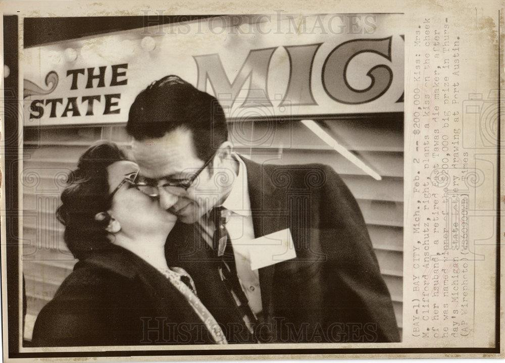 1973 Press Photo The Michigan State Lottery - dfpb66887