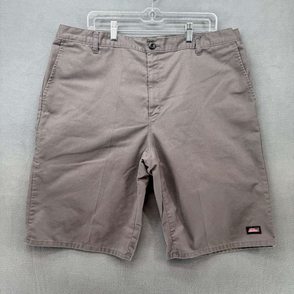 Dickies Chino Shorts Mens 40 Brown Flat Front Work 12” Inseam Durable
