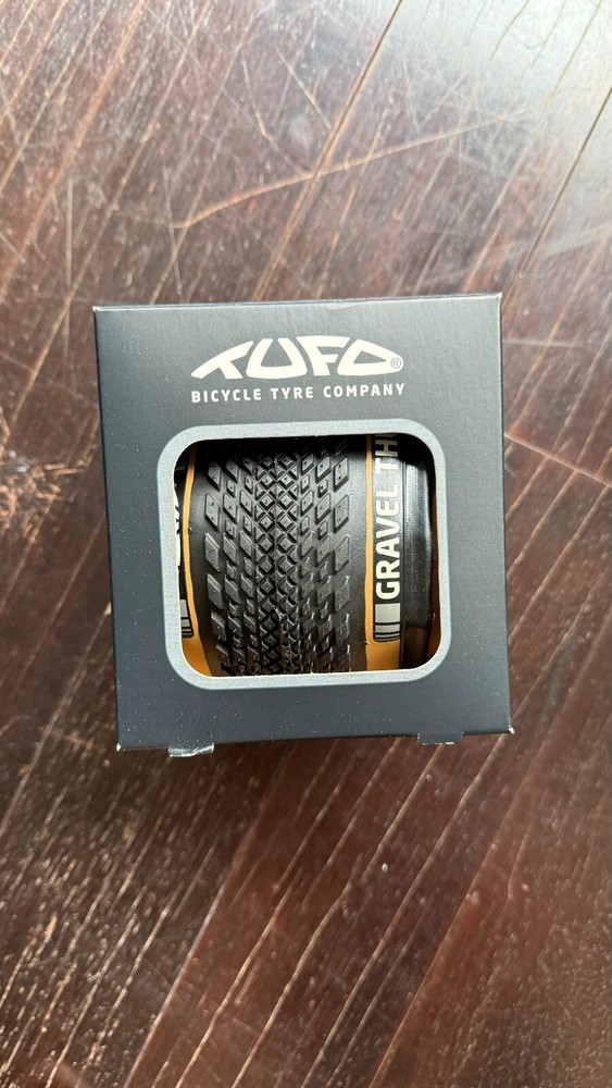 Tufo Thundero Tubeless Ready Gravel Tire 700x36 Tan Sidewall