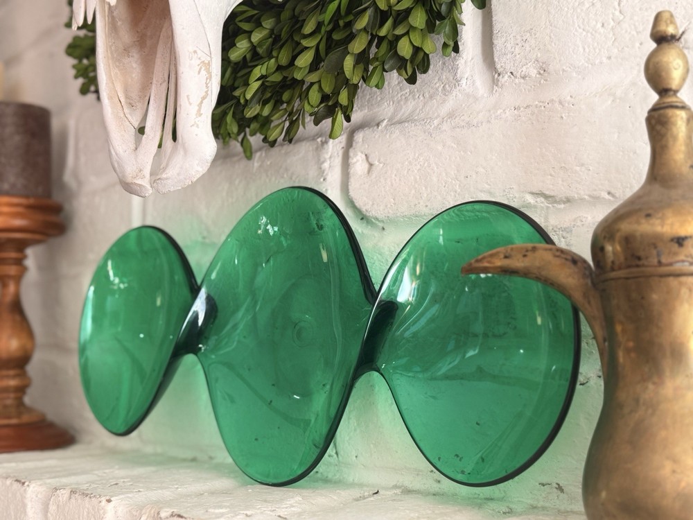 Vintage Emerald Green Lucite Sculptural Centerpiece Bowl 1970s Postmodern