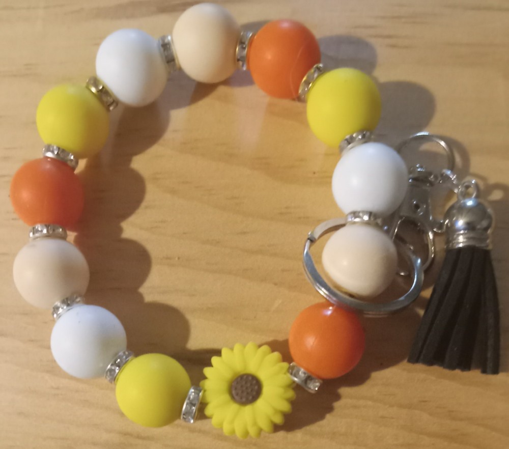 Cute Sunflower Elastic Wristlet Keychain with Mini Tassel Accessory