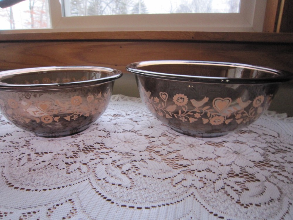 Vintage Pyrex Harvest Nesting Mixing Bowls Set 322 323 Amber
